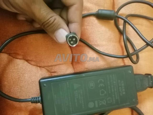 Chargeur bon état - 2