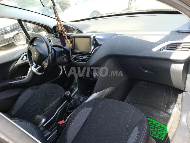 Voiture toujours propre - 2