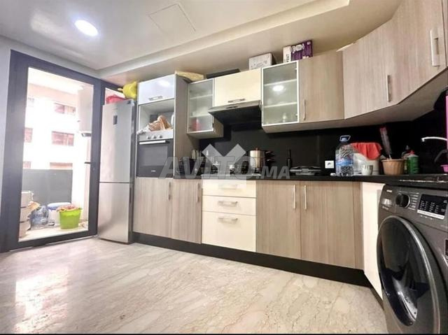 Appartement à louer 97 m² à Casablanca - 2