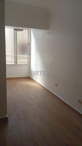 Bel Appartement 54 m² à Maarif Biranzarane - 2