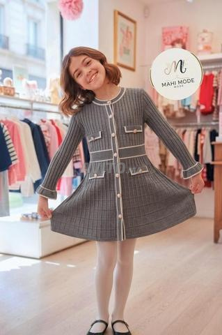 🌸 Robe 🌸 pour petites filles 🩷🤍🔥 - 2