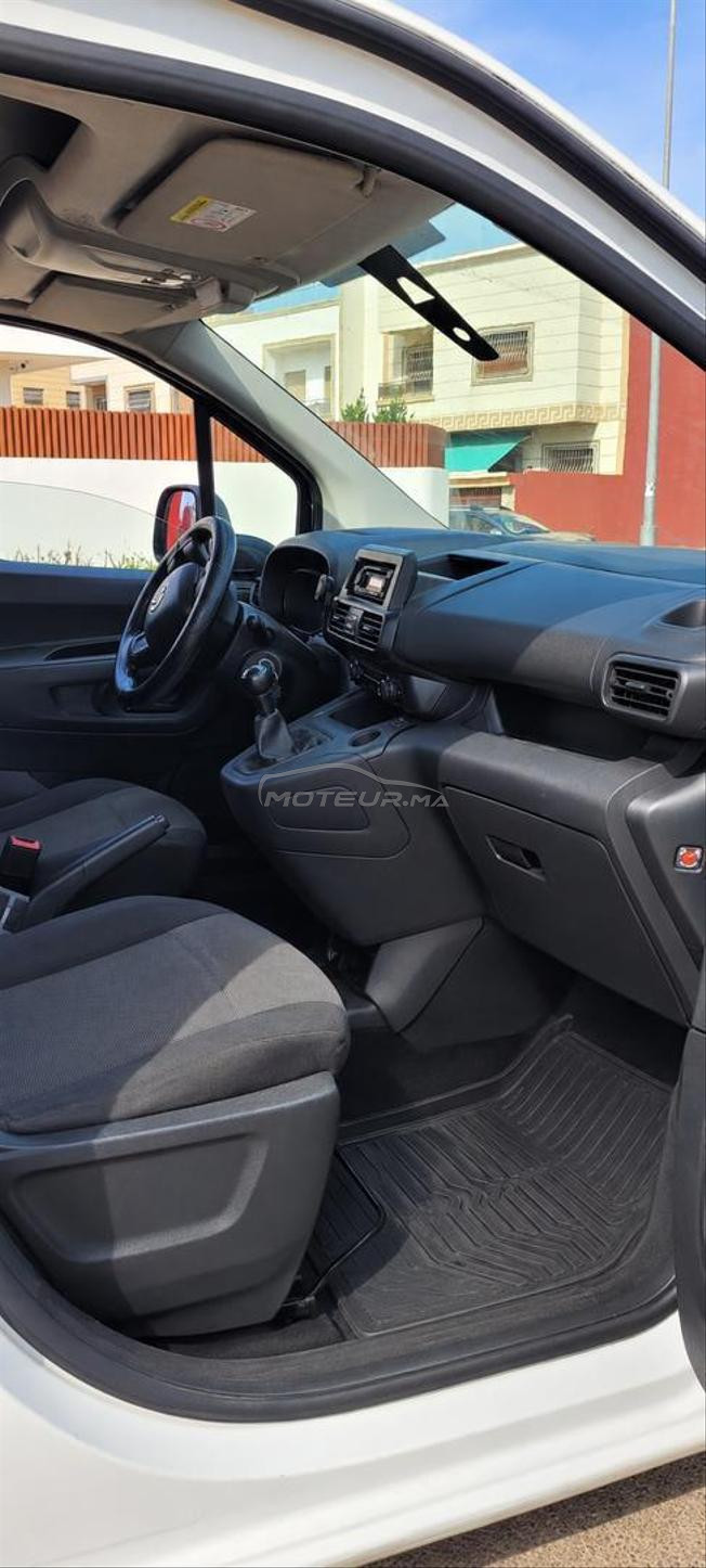 Citroën Berlingo Diesel Manuelle 2020 à Salé