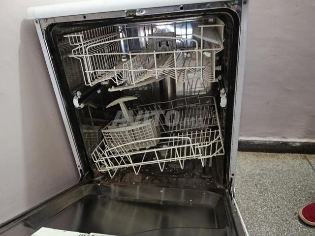 Lave-vaisselle Indesit - 2