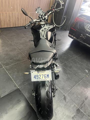 YAMAHA MT09 - 2