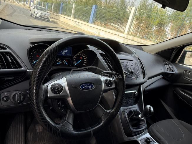 Ford Kuga model 2015