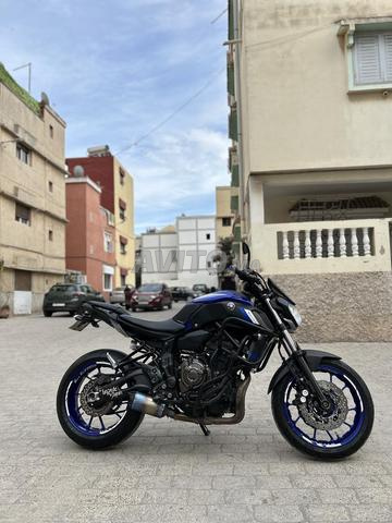 YAMAHA MT-07 - 2