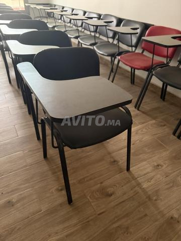 Fournitures de bureau en bon état