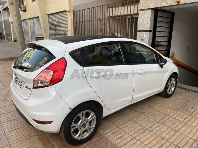 Ford Fiesta Diesel Manuelle 2017 à Casablanca - 2