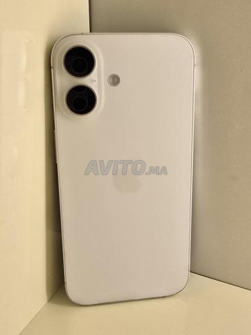 iPhone 16 normal - 2