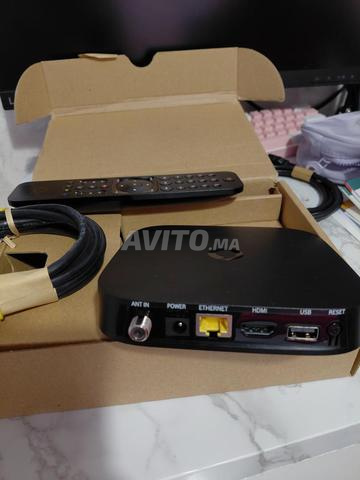 Vodafone officiel Android 11 3Go RAM 16Go Box TV  - 2