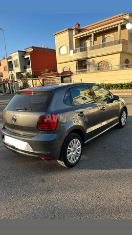 Volkswagen Polo - 2