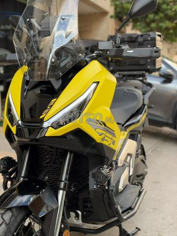 HONDA X-adv édition spéciale - 2
