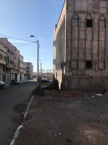 حمام مع أرض - 2