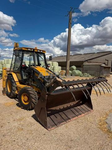 Chargeuse JCB 428c modèle 2001 / Douane 2026 - 2