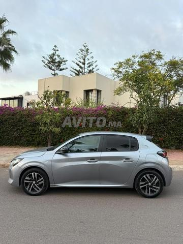 Peugeot 208 automatique diesel