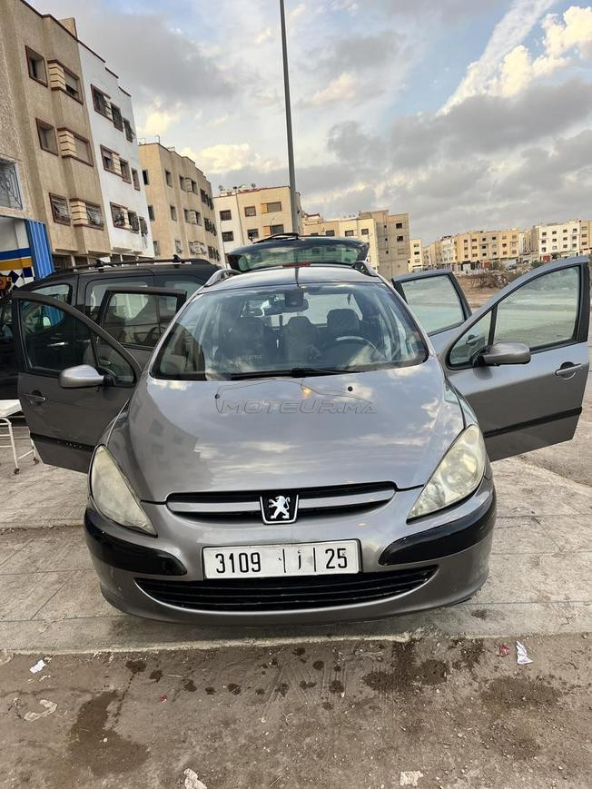 سيارت ليا لبيع