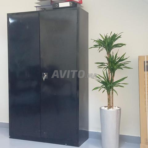Mobilier métallique Armoire– vestiaire - 2