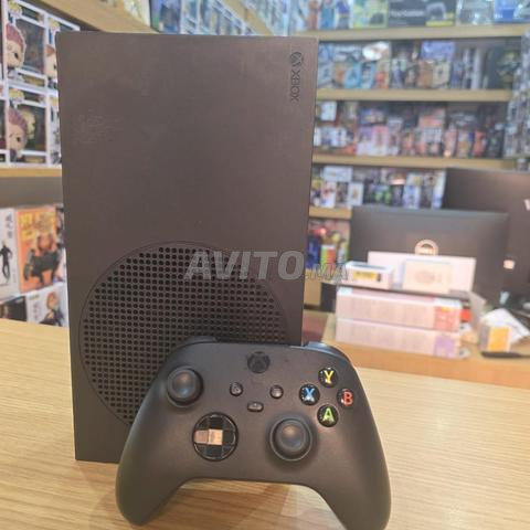 Console Microsoft Xbox Series S Édition Black - 2
