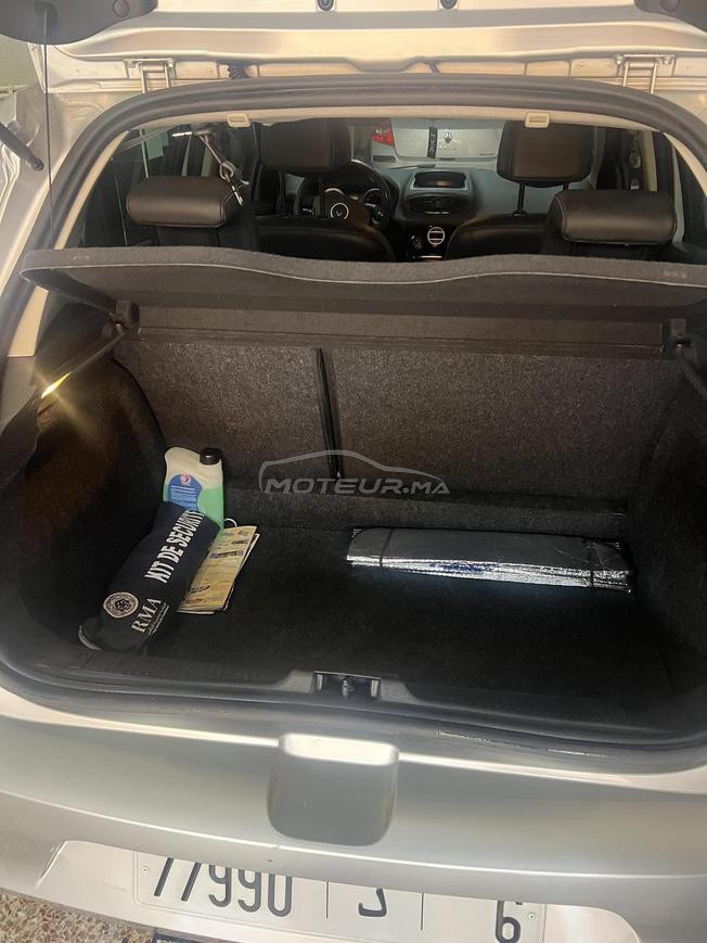 Renault Clio Essence Manuelle 2011 à Oujda