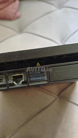 PlayStation 4 - 2