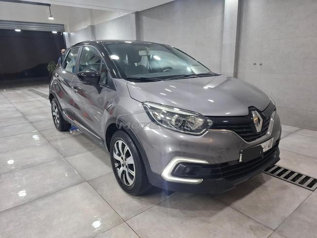Renault Captur Diesel Manuelle 2019 à Tanger