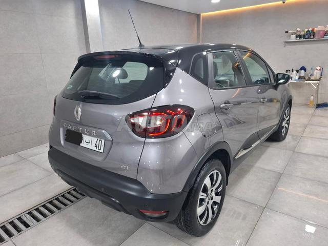 Renault Captur Diesel Manuelle 2019 à Tanger - 2