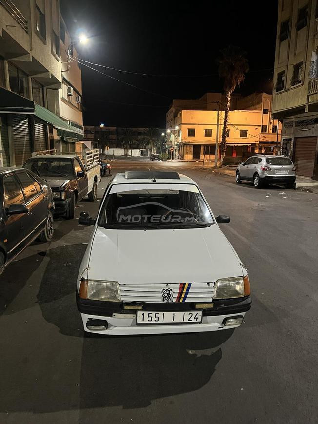 Peugeot 205 Essence Manuelle 1994 à Benslimane