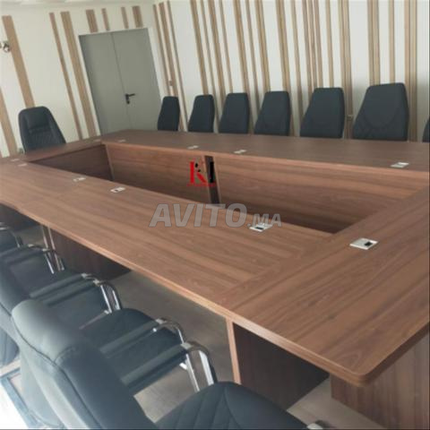 Table de Réunion Moderne pour Bureau - 2