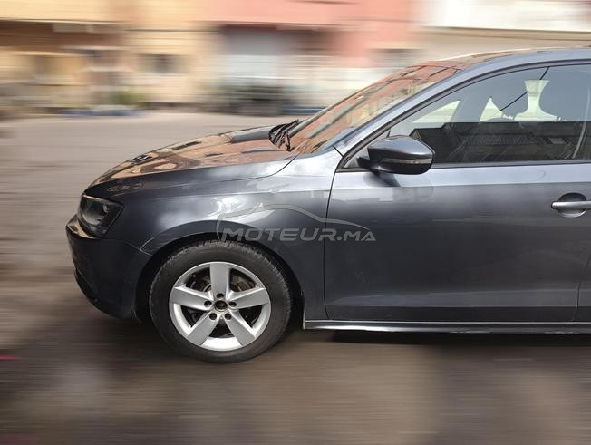  Jetta  modèle 2013, en très bon état,