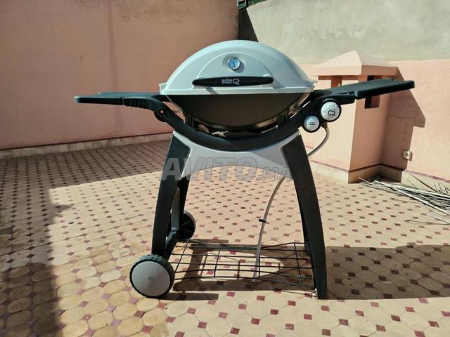 BARBECUE WEBER À GAZ AVEC CHARIOT - 2