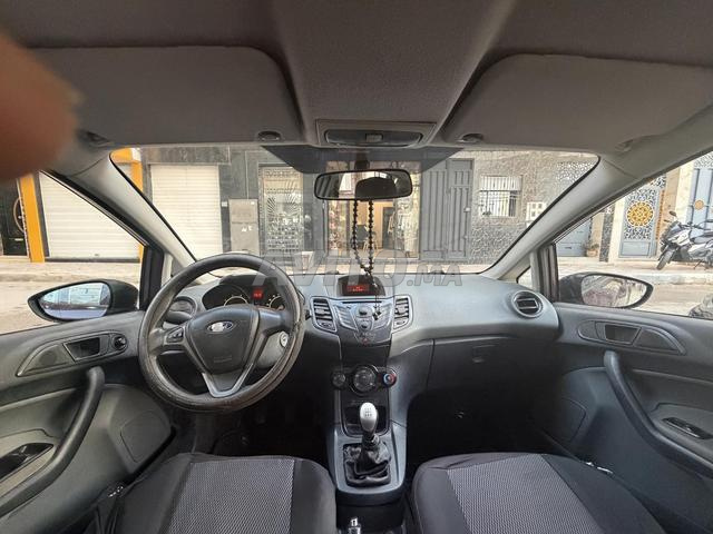 Ford Fiesta essence 1.2