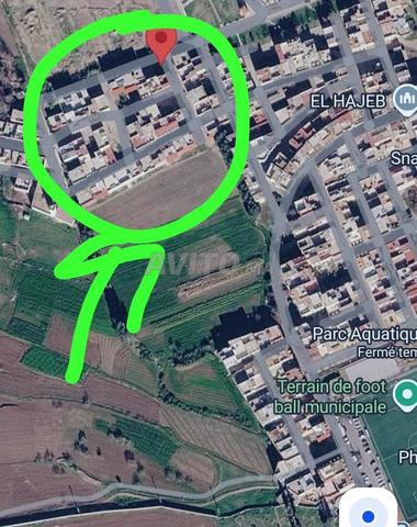 بقعة محفظة للبيع 114 متر واجهتان - 2