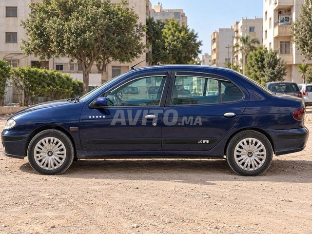 Renault Megane Classic 2001 9 chevaux - 2