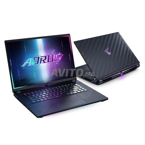 AORUS Master 16 Ultra 9 275HX / RTX 5080 - 2