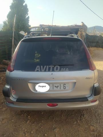 Voiture Peugeot