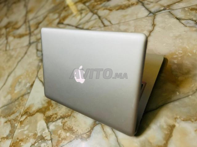 MacBook pro i5 Ram 8 disque 256 SSD batterie 4h