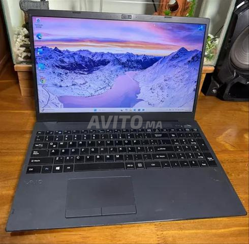 Sony i5 10ème Ram 8 disque 256 SSD écran 15