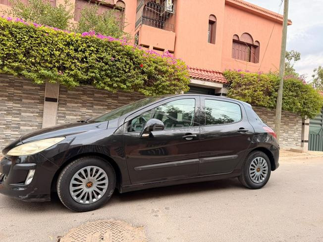 Peugeot 308 Diesel  2010 à Settat