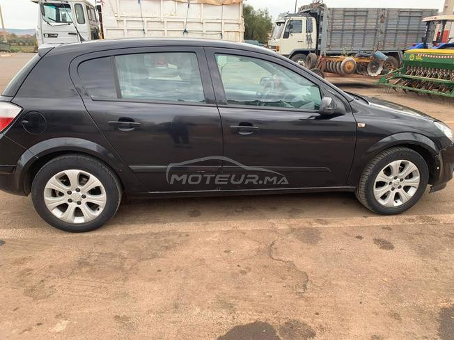 Opel Astra Diesel Manuelle 2008 à Tanger
