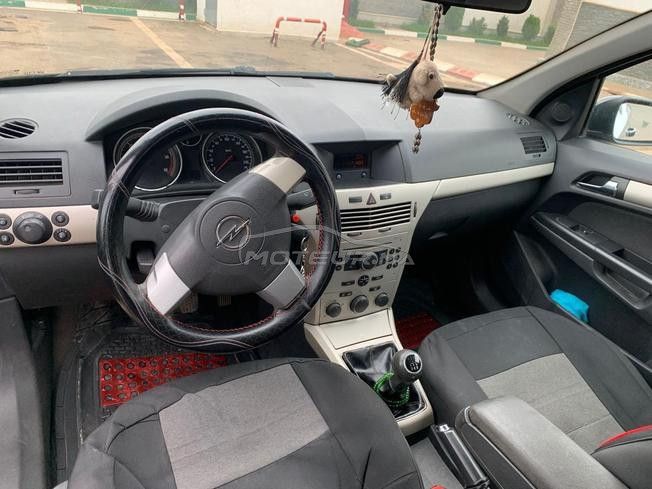 Opel Astra Diesel Manuelle 2008 à Tanger