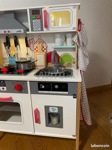 Cuisine en bois pour enfant