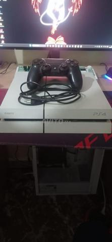 سوني بلاي ستيشن 4 PS4 500 جيجا، 2 يد تحكم، ألعاب