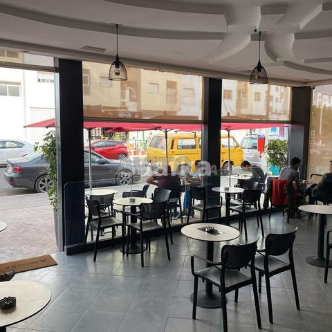 Café avec terrasse, murs et fonds, Hay Salam - 2
