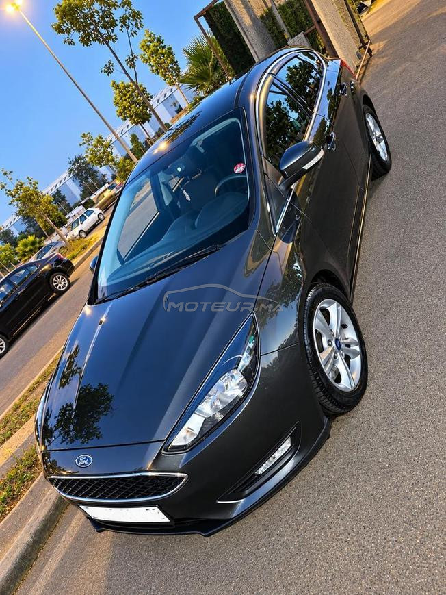 Ford Focus sport comme neuf 