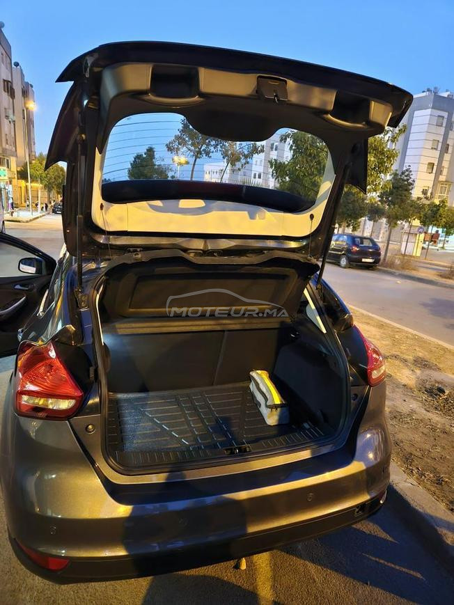 Ford Focus sport comme neuf 