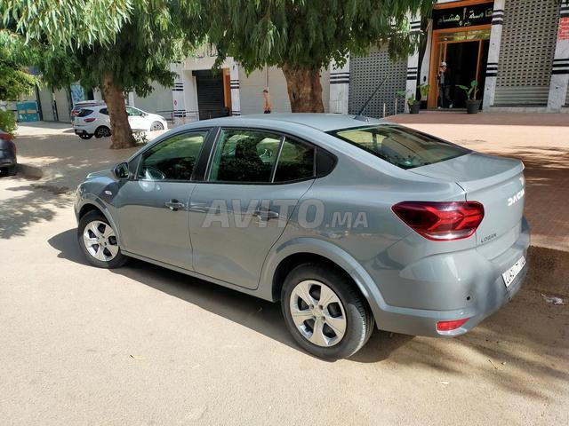 Dacia Logan Essence Automatique 2024 à Meknès