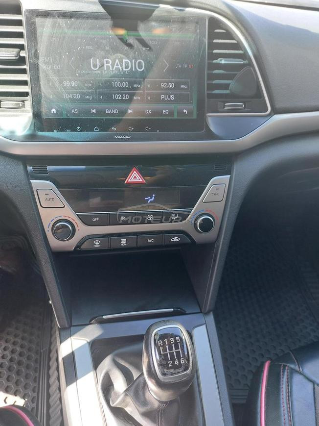 Hyundai Elantra Diesel Manuelle 2019 à Rabat