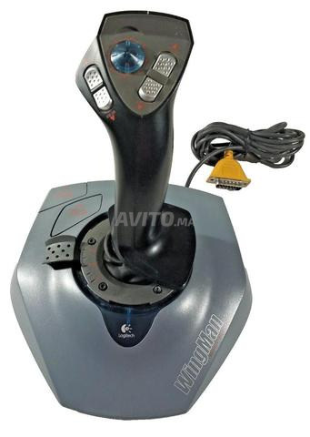Main de jeux Wingman - 2