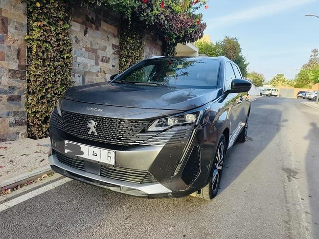 Peugeot 5008 GT Automatique 2021 à Agadir