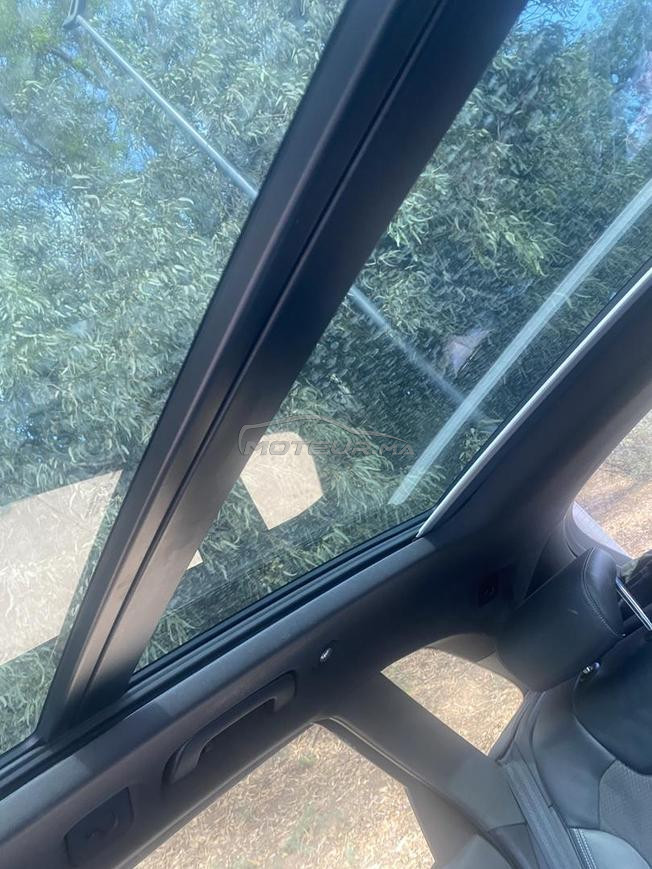 ventre une voiture 